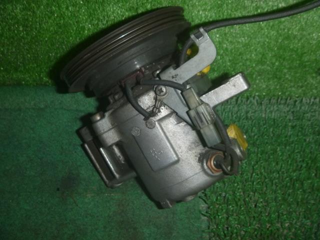 【中古】中古部品 ムーヴ L185S A/Cｺﾝﾌﾟﾚｯｻｰ 【3330370100-000253018860700】