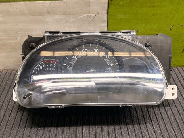 【中古】中古部品 エブリィ DA17V ｽﾋﾟｰﾄﾞﾒｰﾀｰ 【3330530100-000005466161400】