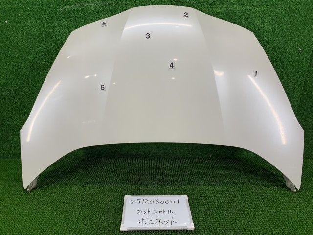 【中古】中古部品 フィットシャトル GP2 ﾎﾞﾝﾈｯﾄﾌｰﾄﾞ 【3330991000-251203000110500】