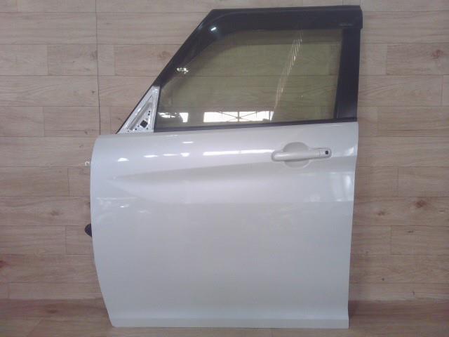 【中古】中古部品 ソリオ MA46S 左ﾌﾛﾝﾄﾄﾞｱ 【3310390100-251129000613200】
