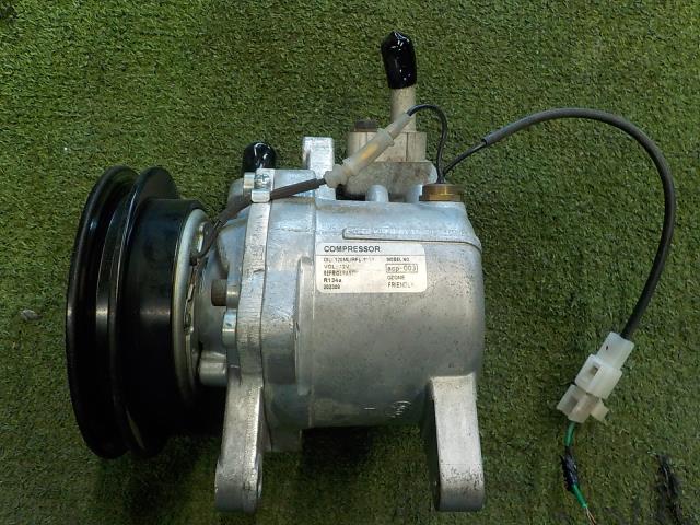 【中古】中古部品 ミラアヴィ L250S A/Cｺﾝﾌﾟﾚｯｻｰ 【3260200000-251202000560700】