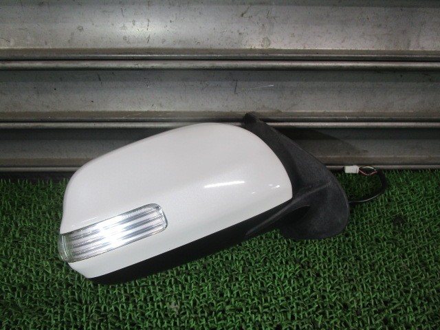【中古】中古部品 シエンタ NCP85G 右ｻｲﾄﾞﾐﾗｰ 【3330540100-251023000113500】