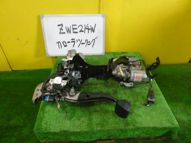 【中古】中古部品 カローラツーリング ZWE214W ﾌﾞﾚｰｷﾏｽﾀｰｼﾘﾝﾀﾞｰ 【3331010600-250522000247180】