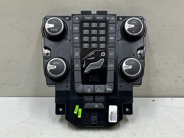 【中古】中古部品 ボルボ 40シリーズ MB4164T A/Cｽｲｯﾁﾊﾟﾈﾙ 【3310070100-0000Y0770960900】
