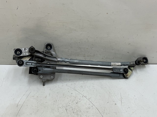 【中古】中古部品 ボルボ 40シリーズ MB4164T ﾌﾛﾝﾄﾜｲﾊﾟｰﾓｰﾀｰ 【3310070100-0000Y0770961600】