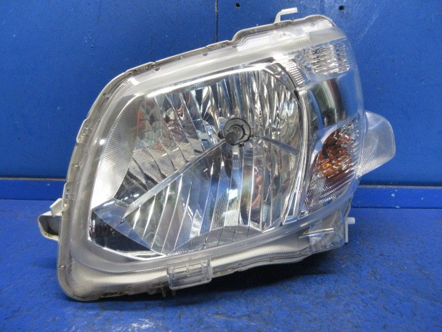 【中古】中古部品 タント LA600S 左ﾍｯﾄﾞﾗﾝﾌﾟ 【3310270100-000015121110900】