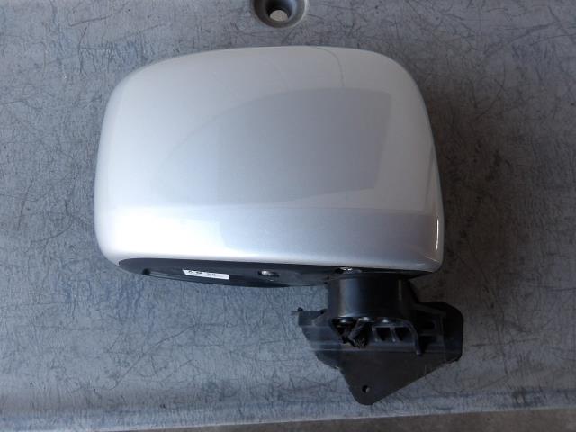 【中古】中古部品 ＡＺワゴン MJ23S 右ｻｲﾄﾞﾐﾗｰ 【3340080100-251208000113500】