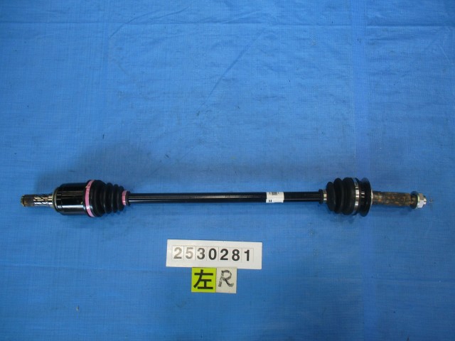 【中古】中古部品 フォレスター SKE 左ﾘｱﾄﾞﾗｲﾌﾞｼｬﾌﾄ 【3310040100-000253028142400】