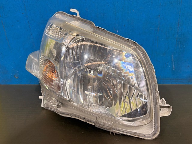 【中古】中古部品 タント LA600S 右ヘッドランプ 【3330530100-000005470410800】