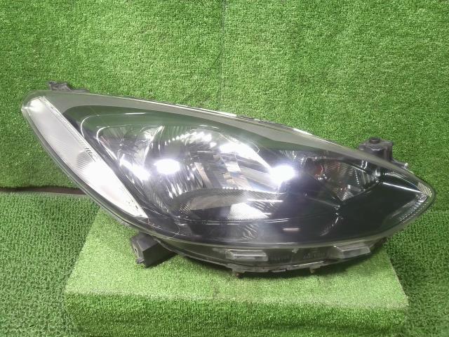 【中古】中古部品 デミオ DE3AS 右ﾍｯﾄﾞﾗﾝﾌﾟ 【3330900100-000025158610800】