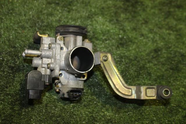 【中古】中古部品 プレオ RA1 ｽﾛｯﾄﾙﾎﾞﾃﾞｨ 【3330950100-000055120420300】
