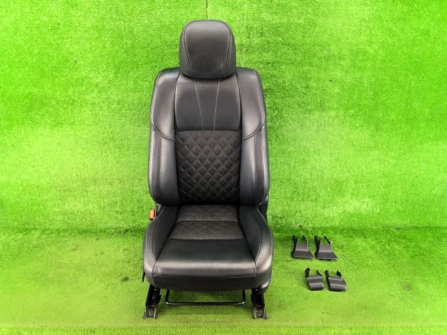 【中古】中古部品 ハリアー ZSU60W ｱｼｽﾀﾝﾄｼｰﾄ 【3330990100-251105000770600】