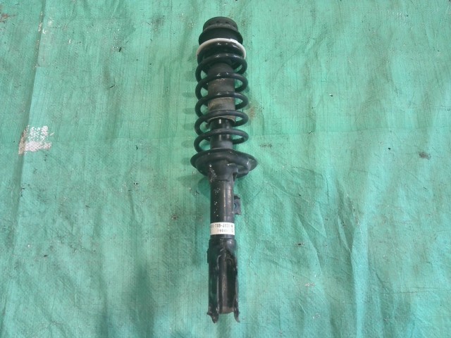 【中古】中古部品 Ｎ－ＶＡＮ JJ2 右ﾌﾛﾝﾄｽﾄﾗｯﾄ 【3310090100-202512013550110】