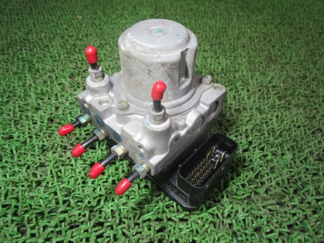 【中古】中古部品 ライフ JB5 ABSｱｸﾁｭｴｰﾀｰ 【3330540100-250929000642500】