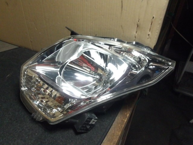 【中古】中古部品 ワゴンＲ MH34S 左ﾍｯﾄﾞﾗﾝﾌﾟ 【3310420000-000010610910900】