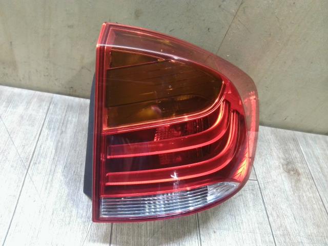 【中古】中古部品 BMW X1 VL18 右ﾃｰﾙﾗﾝﾌﾟ 【3310390100-251208000215500】 7,877円