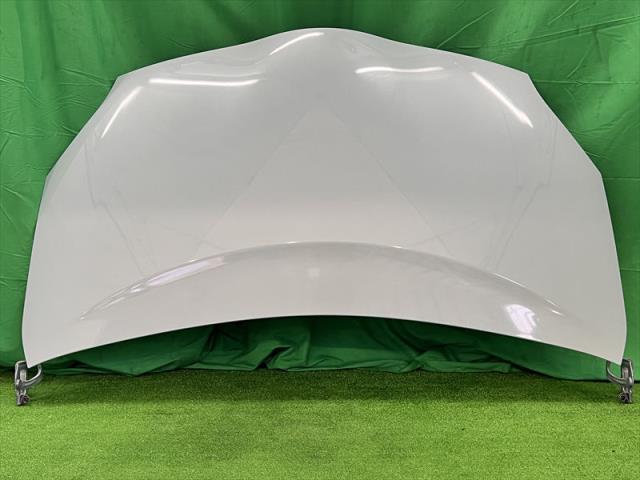 【中古】中古部品 プリウス ZVW30 ﾎﾞﾝﾈｯﾄﾌｰﾄﾞ 【3330240100-002025636110500】