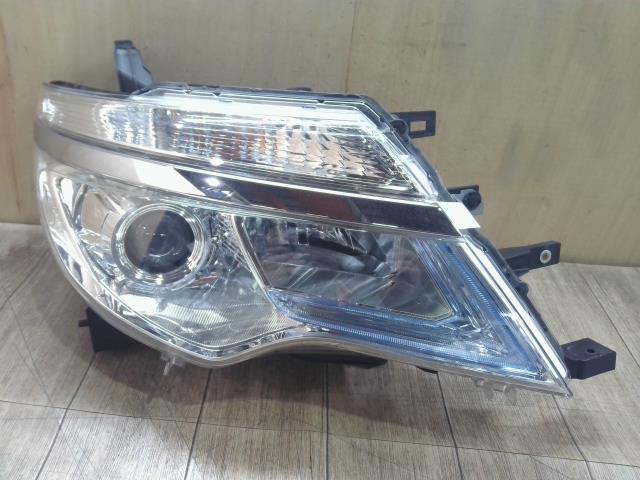 【中古】中古部品 セレナ HC26 右ﾍｯﾄﾞﾗﾝﾌﾟ 【3310390100-251211001010800】