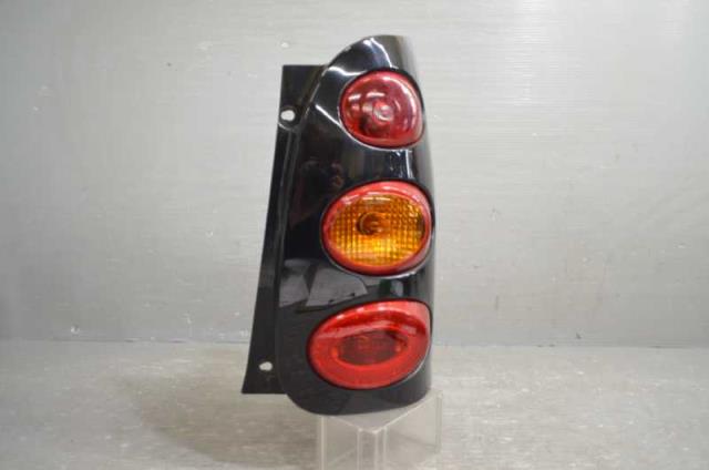 【中古】中古部品 ベンツ 450335 右ﾃｰﾙﾗﾝﾌﾟ 【3310580000-251214000115500】