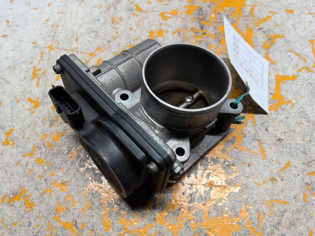 【中古】中古部品 ジューク YF15 ｽﾛｯﾄﾙﾎﾞﾃﾞｨ 【3310160100-000004488620300】