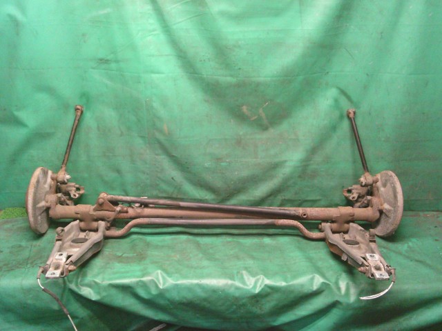 【中古】中古部品 サーブ 900 AB20S ﾘｱｱｸｽﾙﾋﾞｰﾑ 【3330990500-251212000353500】