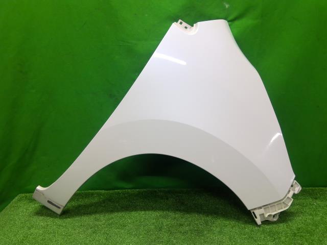 【中古】中古部品 ワゴンＲ MH23S 右ﾌﾛﾝﾄﾌｪﾝﾀﾞｰ 【3310200100-000022440010600】