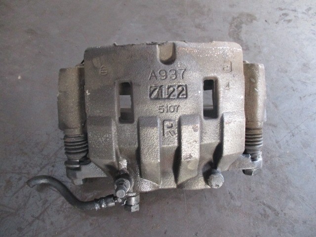 【中古】中古部品 エルフ NKR81A 右フロントキャリパー 【3310270100-000015108344330】|e-cleマート