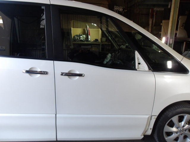 【中古】中古部品 セレナ FC26 右フロントドア 【3310420000-000010611713100】|e-cleマート