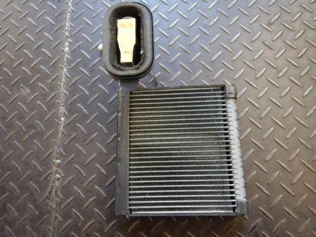 【中古】中古部品 エブリィ DA17V A/Cｸｰﾘﾝｸﾞﾕﾆｯﾄ 【3330920100-000253007260800】