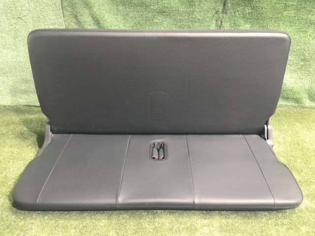 【中古】中古部品 サンバー S700B ﾘｱｼｰﾄ 【3260300000-251218000170800】