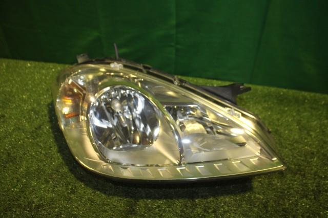 【中古】中古部品 ベンツ Aクラス 169032 右ﾍｯﾄﾞﾗﾝﾌﾟ 【3330950100-000056101310800】