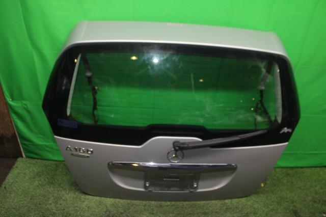 【中古】中古部品 ベンツ Aクラス 169032 ﾊﾞｯｸﾄﾞｱ 【3330950100-000056101315800】