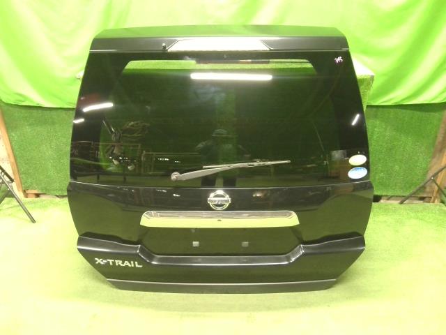 【中古】中古部品 エクストレイル NT31 バックドア 【3310200100-000022434515800】|e-cleマート