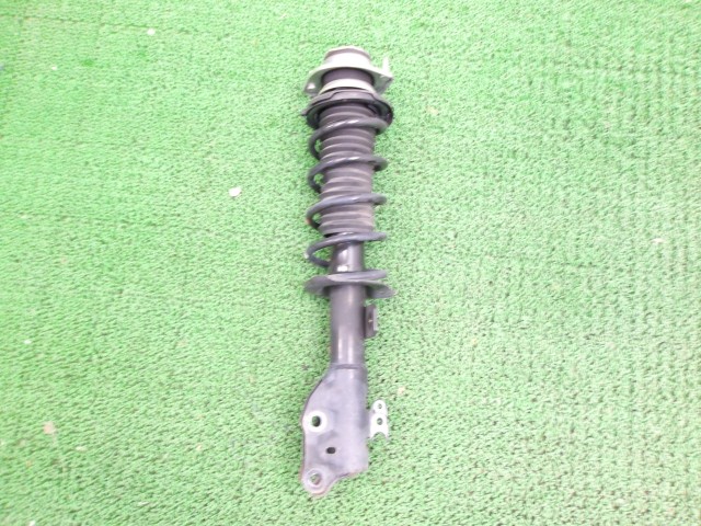 【中古】中古部品 ピクシスメガ LA700A 右ﾌﾛﾝﾄｽﾄﾗｯﾄ 【3310250100-000253047850110】