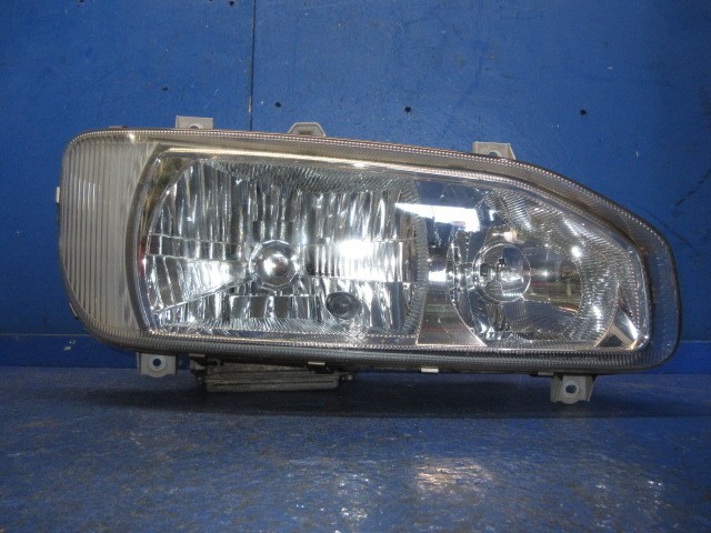 【中古】中古部品 UD日産大型車 CG5ZA 右ﾍｯﾄﾞﾗﾝﾌﾟ 【3310270100-000015140110800】