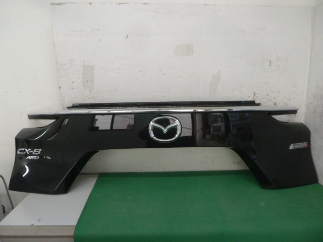 【中古】中古部品 ＣＸ－８ KG2P ﾘｱﾌｨﾆｯｼｬｰﾊﾟﾈﾙ 【3380050000-000037847515200】
