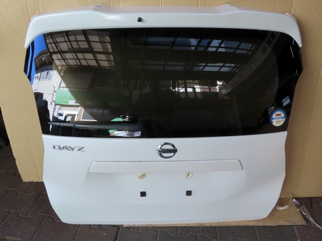 【中古】中古部品 デイズ B43W ﾊﾞｯｸﾄﾞｱ 【3380050000-000037848915800】