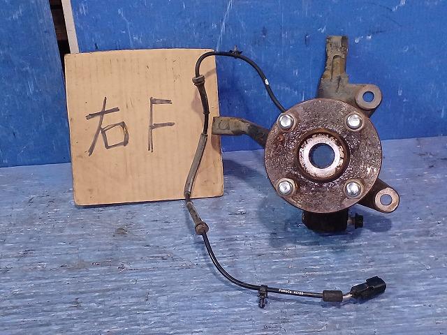 【中古】中古部品 デミオ DE3FS 右ﾌﾛﾝﾄﾅｯｸﾙﾊﾌﾞ 【3310050100-240327000144310】