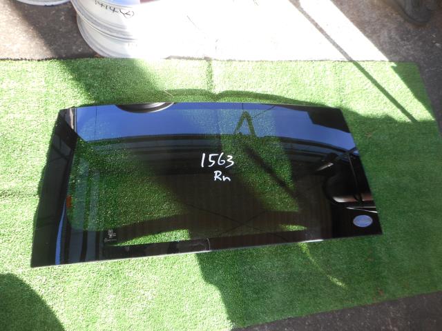 【中古】中古部品 ムーヴ L150S ﾘｱｳｲﾝﾄﾞｶﾞﾗｽ 【3330190100-000002156315700】