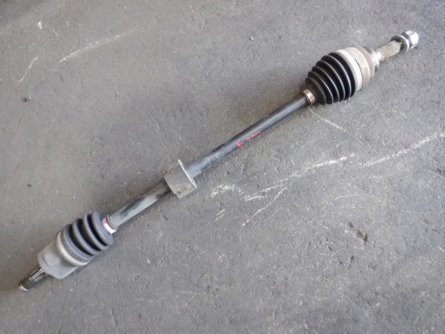 【中古】中古部品 アルト HA25S 右ﾌﾛﾝﾄﾄﾞﾗｲﾌﾞｼｬﾌﾄ 【3340140100-000025178442100】