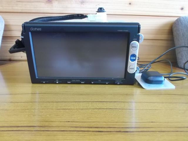 【中古】中古部品 N-BOX JF1 カーナビゲーション 【3310010100-251223500361310】
