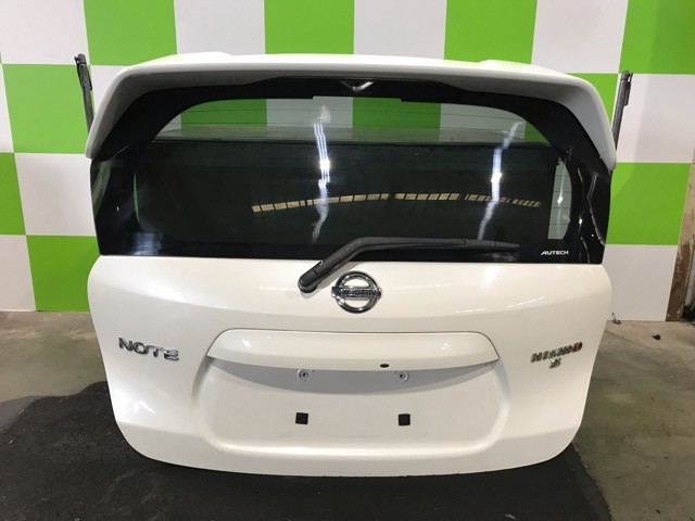 【中古】中古部品 ノート E12 ﾊﾞｯｸﾄﾞｱ 【3330530100-000005486915800】