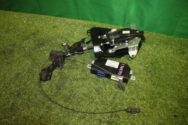 【中古】中古部品 パレット MK21S 左ﾊﾟﾜｰｽﾗｲﾄﾞﾄﾞｱﾓｰﾀｰ 【3330950100-000056130664660】