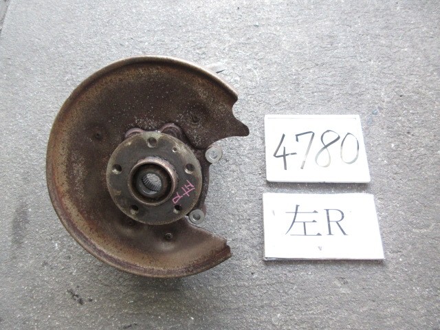 【中古】中古部品 アウディ A6 4GCHVS 左ﾘｱﾅｯｸﾙﾊﾌﾞ 【3500170000-251223503244440】
