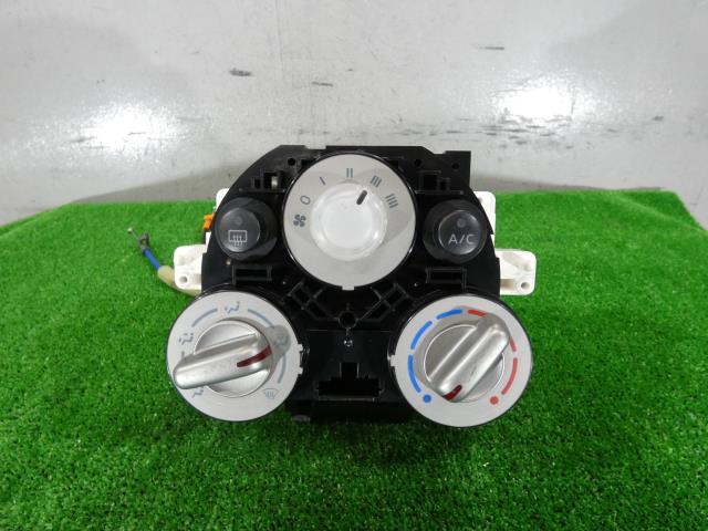 【中古】中古部品 キューブ Z12 A/Cｽｲｯﾁﾊﾟﾈﾙ 【3260250000-000025185260900】