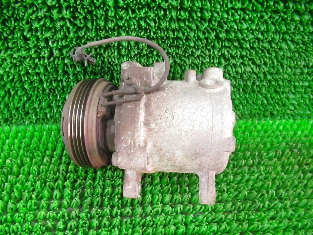 【中古】中古部品 ＭＲワゴン MF22S A/Cｺﾝﾌﾟﾚｯｻｰ 【3330210100-000037222560700】