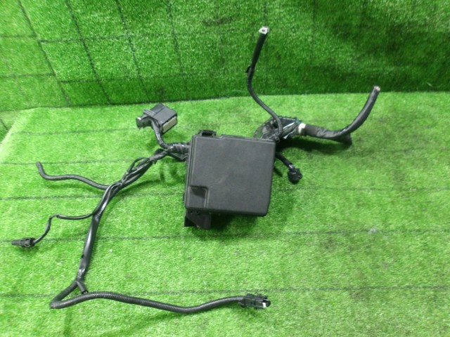 【中古】中古部品 タント LA660S ﾋｭｰｽﾞﾎﾞｯｸｽ 【3330420100-251211000167801】