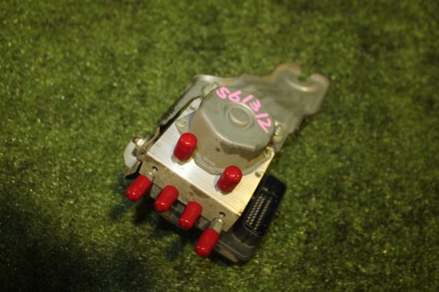 【中古】中古部品 ワゴンＲ MH95S ABSｱｸﾁｭｴｰﾀｰ 【3330950100-000056131242500】