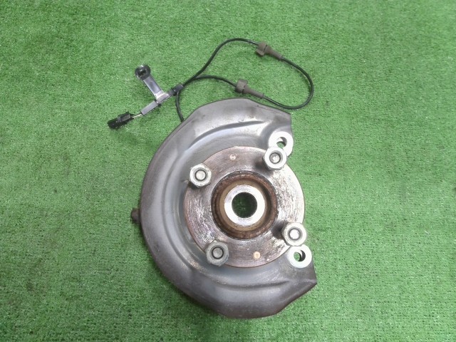 【中古】中古部品 ｅＫワゴン B33W 右ﾌﾛﾝﾄﾅｯｸﾙﾊﾌﾞ 【3310200100-000022474344310】
