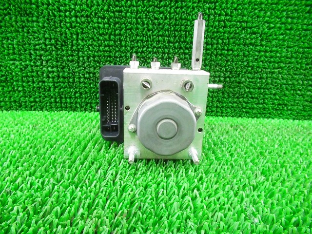 【中古】中古部品 タント LA600S ABSｱｸﾁｭｴｰﾀｰ 【3330210100-000037225442500】
